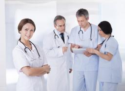 Opublikowano projekt rozporządzenia dotyczący wynagrodzeń lekarzy stażystów