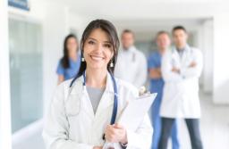 Sejm zajmie się przywróceniem stażu podyplomowego lekarzy