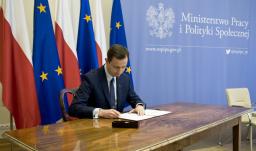 Kosiniak-Kamysz: jednocyfrowa stopa bezrobocia w Polsce możliwa latem
