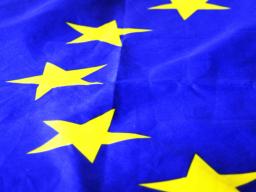 Różny wiek emerytalny to dyskryminacja - twierdzi Komisja Europejska