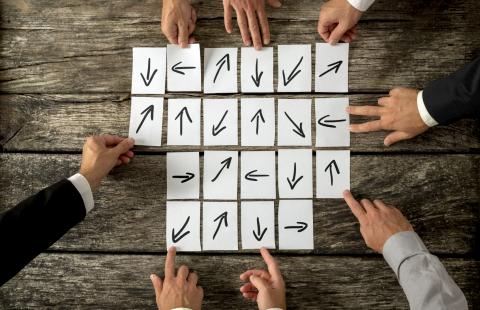 8 zalet współpracy międzypokoleniowej