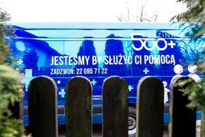 Wiceminister Marczuk: nie pracujemy nad wprowadzeniem górnego progu dochodowego w 500+