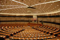 Zmiany w zasadach wyborów do PE uchwalone