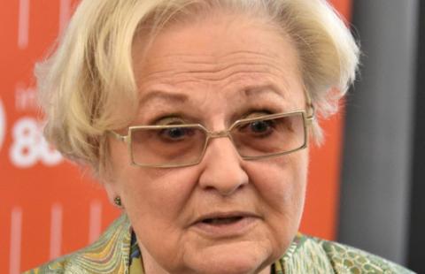 Prof. Łętowska: Koszulka pomnika nie bezcześci, ale kontekst ma znaczenie