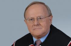 Prof. Biernat: Jest chaos i nie wiadomo, co zrobią sądy