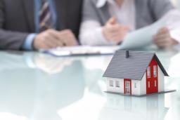 Jakie prawa do nieruchomości ma użyczający po podpisaniu umowy użyczenia?