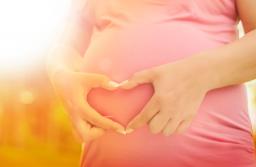 Umowa na czas określony a ciąża 2017 r. - fakty i mity!