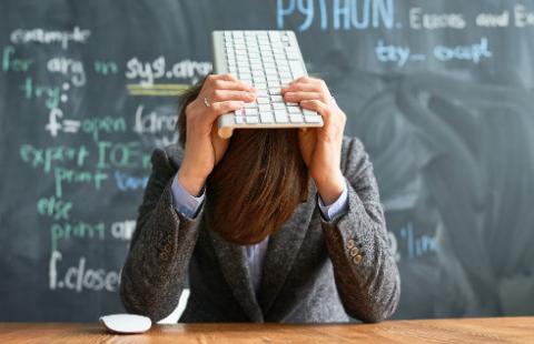 Rodzic nie powinien krytykować nauczyciela przy dziecku