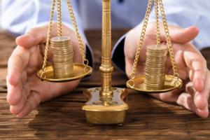 Po zmianie przepisów związkowiec zwolniony od pracy zarobi więcej, niż gdyby normalnie pracował