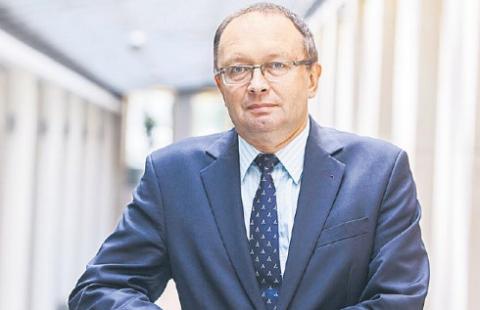 Prof. Kmieciak: Postanowienie Trybunału trzeba wykonać