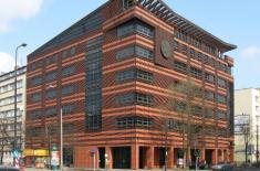 Były szef KNF nie prowadzi już zajęć na SGH