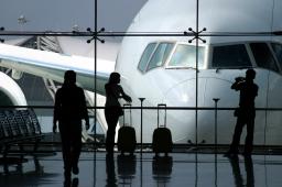 Umowy dotyczące dystrybucji biletów lotniczych pod lupą Komisji Europejskiej