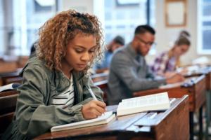 Kuratorium sprawdzi, czy dzieci uchodźców mają dostęp do edukacji