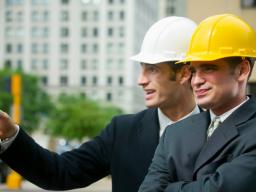 Rada Legislacyjna: Poprawić przepisy o uprawnieniach architektów i inżynierów  budownictwa