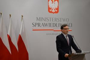 Minister przegrał spór z "Iustitią" o informacje o wolnych etatach w sądach