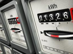 Obniżka cen energii dla firm - niepewne cztery miesiące