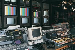 Sejm pracuje nad ustawą o specjalnej dotacji dla państwowego radia i TV