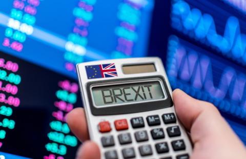 Ustawa dla instytucji finansowych wejdzie w życie tylko w przypadku twardego brexitu