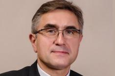 Rektor UKSW: Zaczynamy kształcić lekarzy i pielęgniarki, w planach szpital ze sztuczną inteligencją