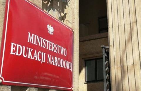 We wtorek manifestacja przed MEN i decyzja o strajku nauczycieli