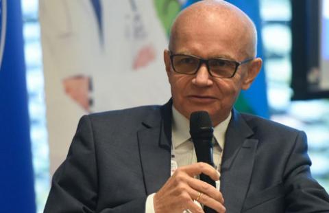 Dlaczego wydatki na zdrowie zmalały o wiele miliardów?