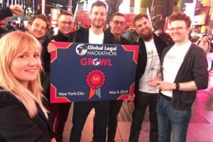 Polacy wygrali Global Legal Hackathon