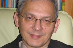 Prof. Śliwerski: Żadna z profesji służby publicznej nie jest tak traktowana jak nauczyciele