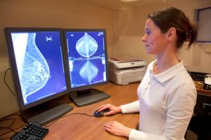 NSA: Kobiety dostaną zwrot kosztów zabiegu laparoskopowego za granicą