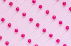 Lizaki z logo firmy z 8-proc. VAT