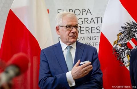 Polski rząd za przeglądem praworządności w państwach UE