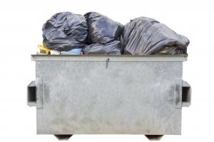 Przepis przejściowy pozwala na odbiór śmieci z firm na starych zasadach