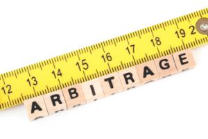 Elektroniczny arbitraż Ultima Ratio wydał pierwsze wyroki