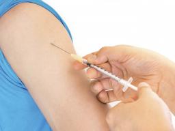 Samorządy premiują szczepienia przy naborze do przedszkoli i żłobków