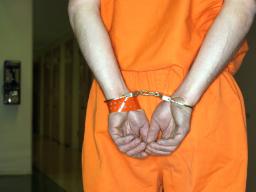 RPO: Nowe przepisy o kontroli osobistej ograniczą prawa więźniów