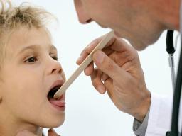 Opieka stomatologiczna w szkołach jeszcze wymaga doprecyzowania