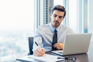 Centralny rejestr nie ułatwi walki z praniem pieniędzy