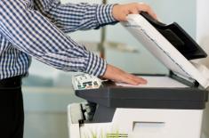 Nie ma zakazu kserowania dowodów osobistych przez banki