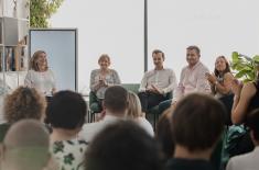 Dyrektorzy szczęścia wkraczają do firm