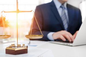 Adwokat w zarządzie spółki? NRA zmienia kodeks etyki adwokackiej