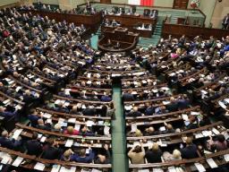 12 listopada pierwsze posiedzenie Sejmu i Senatu