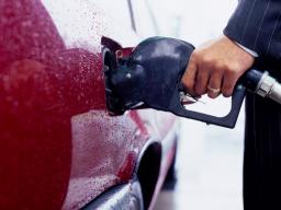 W 2020 roku opłata paliwowa będzie o 4 proc. wyższa