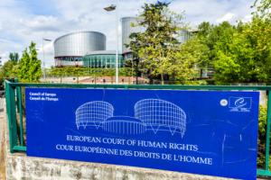 Trybunał w Strasburgu zajmie się skróceniem kadencji członków KRS