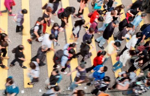 Buda: Posłowie chcą obniżyć limity zaangażowania funduszy zarządzających IKE w akcje spółek