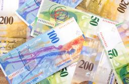 SA: Zbadać umowę, a nie ugodę frankową