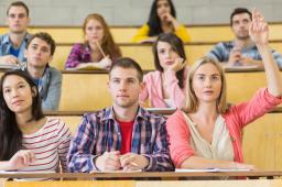 WSA: Niezaliczenie semestru nie musi oznaczać skreślenia z listy studentów