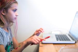 Egzamin ósmoklasisty przez internet mało prawdopodobny, ale wszystko przed nami