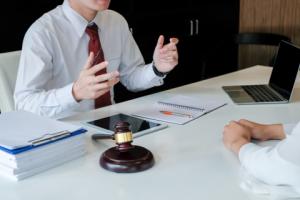 Adwokaci: Przedsiębiorcy potrzebują sądów