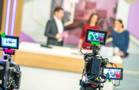 MEN: Pomyłki w "Szkole z TVP", bo nauczyciele nie są zawodowymi aktorami