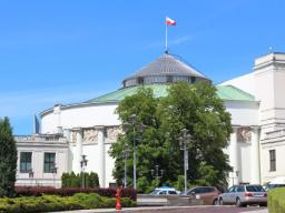 Trzecia tarcza antykryzysowa - Sejm uznaje część poprawek Senatu