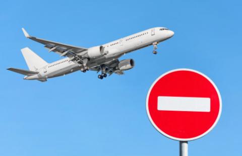 Zakaz ruchu lotniczego na obszarze Polski do 23 maja